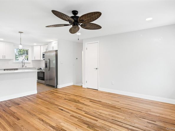 4991 Express Drive N, Lake Ronkonkoma NY 11779
