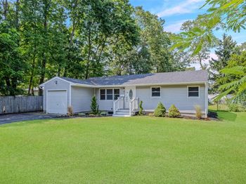 4991 Express Drive N