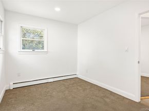 4991 Express Drive N, Lake Ronkonkoma NY 11779