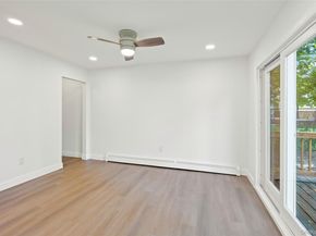 4991 Express Drive N, Lake Ronkonkoma NY 11779