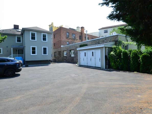 137 Hillside Place, Eastchester NY 10709