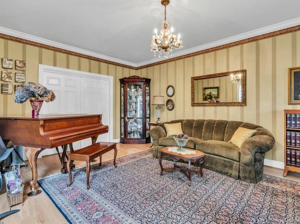 55 Grasslands Circle, Mount Sinai NY 11766