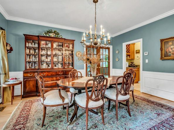 55 Grasslands Circle, Mount Sinai NY 11766