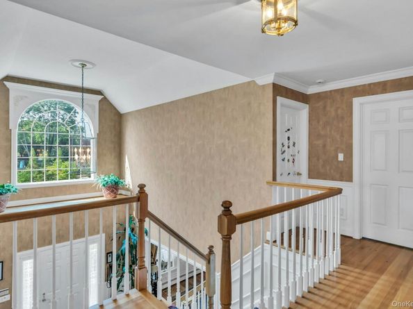 55 Grasslands Circle, Mount Sinai NY 11766