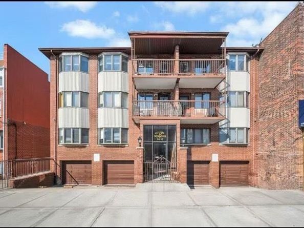 46-12 161st Street 1D, Flushing NY 11358