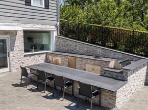 365 Split Rock Road, Syosset NY 11791