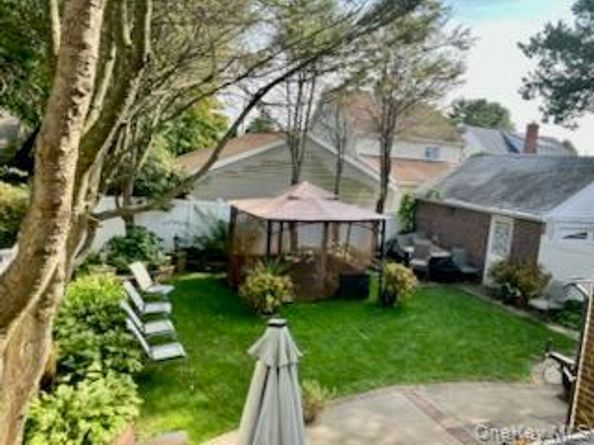 206 Belmont Parkway, Hempstead NY 11550