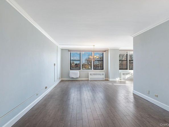 3121 Middletown Road 2K, Bronx NY 10461