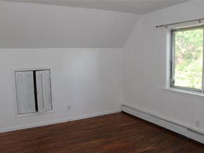 11 Roberts Road, Shirley NY 11967