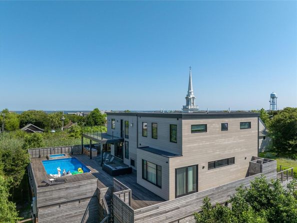 125 Ocean Road, Ocean Beach NY 11770