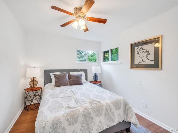 295 W 24th Street, Deer Park NY 11729