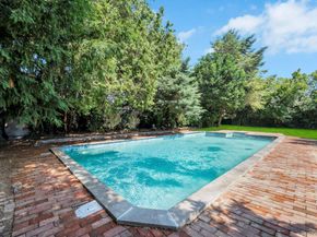 295 W 24th Street, Deer Park NY 11729