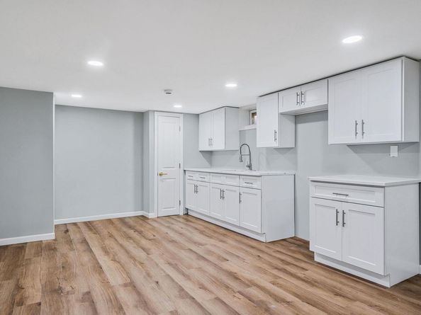 39 Chestnut Street, Central Islip NY 11722