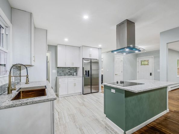 39 Chestnut Street, Central Islip NY 11722