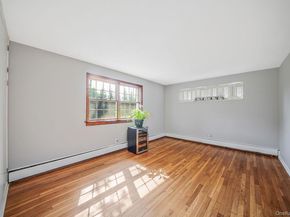 7 Scott Drive, Melville NY 11747