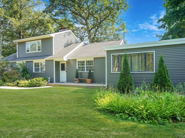 7 Scott Drive, Melville NY 11747