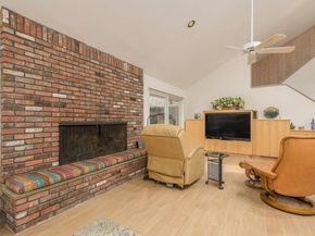 11 Paths End Court, Water Mill NY 11976