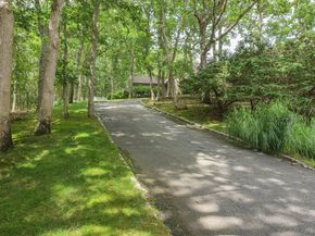 11 Paths End Court, Water Mill NY 11976