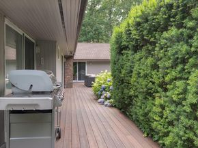 11 Paths End Court, Water Mill NY 11976