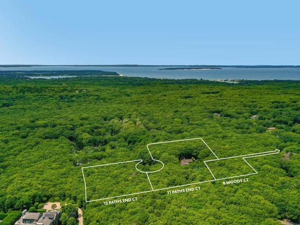 11 Paths End Court, Water Mill NY 11976