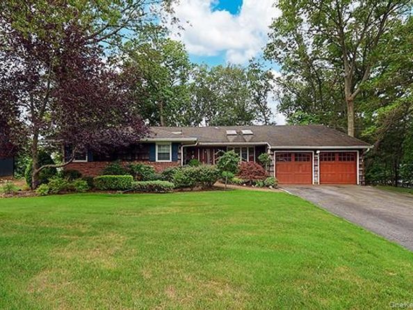39 Harvard Drive, Woodbury NY 11797