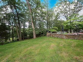 39 Harvard Drive, Woodbury NY 11797
