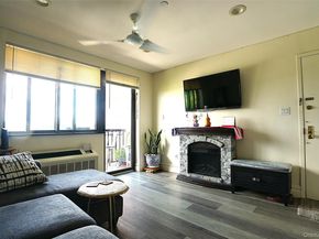 135-46 Grand Central Parkway 4C, Briarwood NY 11435