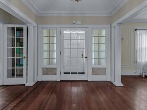 44 Arbor Place, Glen Cove NY 11542