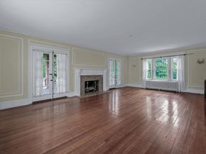 44 Arbor Place, Glen Cove NY 11542
