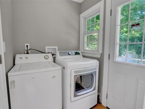507 Miller Place Road, Miller Place NY 11764