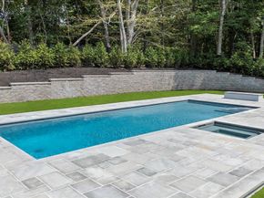 128 Sandy Hollow Road, Southampton NY 11968