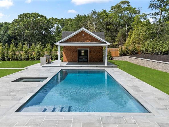 128 Sandy Hollow Road, Southampton NY 11968