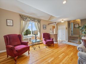 17 Acorn Road, East Rockaway NY 11518