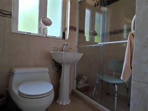 8177 Utopia Pkwy, Jamaica Estates NY 11432