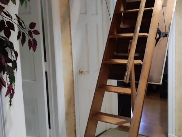 8177 Utopia Pkwy, Jamaica Estates NY 11432