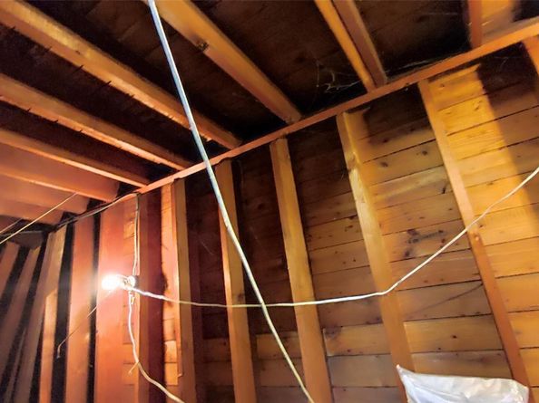 8177 Utopia Pkwy, Jamaica Estates NY 11432