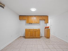6 Stewart Place, Yonkers NY 10701