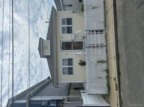 20 W 10th Road, Broad Channel NY 11693