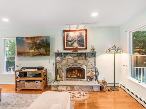 91 Drew Drive, Eastport NY 11941