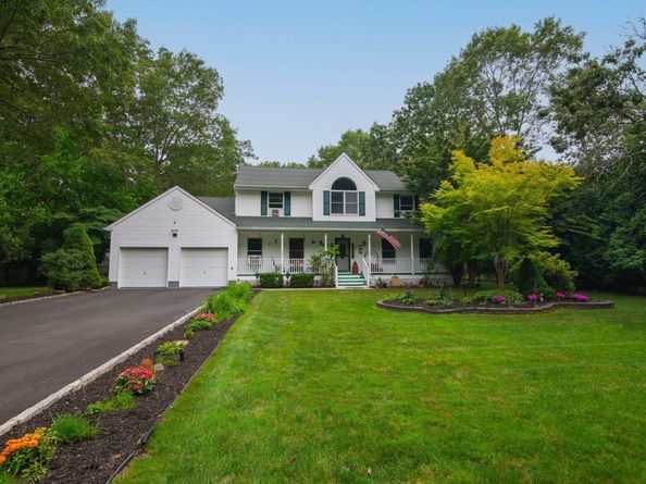 91 Drew Drive, Eastport NY 11941