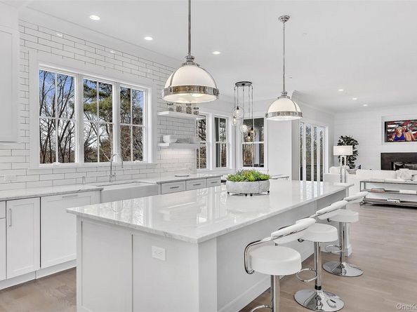 211 Bedford Road, Chappaqua NY 10514