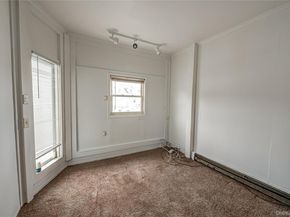 284 4th Avenue, Bay Shore NY 11706