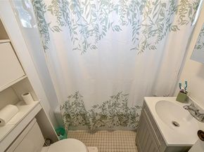 284 4th Avenue, Bay Shore NY 11706