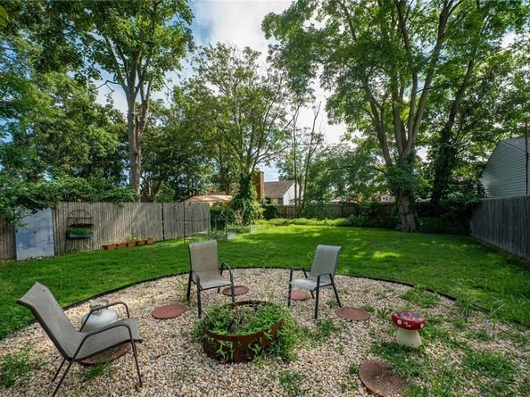 284 4th Avenue, Bay Shore NY 11706