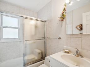 62 Bretton Road, New Hyde Park NY 11040