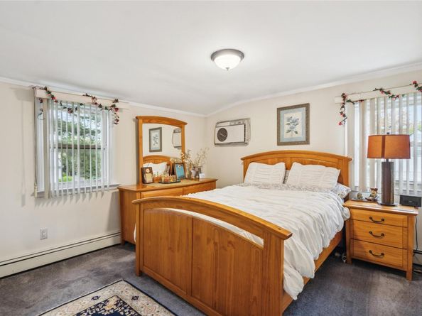 62 Bretton Road, New Hyde Park NY 11040