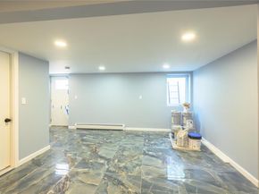 25 Martin Road S, Bethpage NY 11714