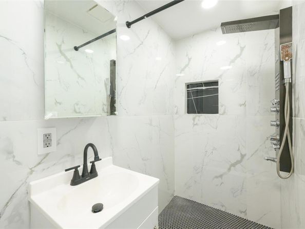 25 Martin Road S, Bethpage NY 11714