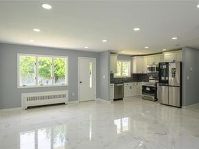 25 Martin Road S, Bethpage NY 11714