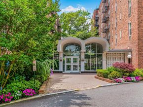 5444 Little Neck Parkway 6C, Little Neck NY 11362
